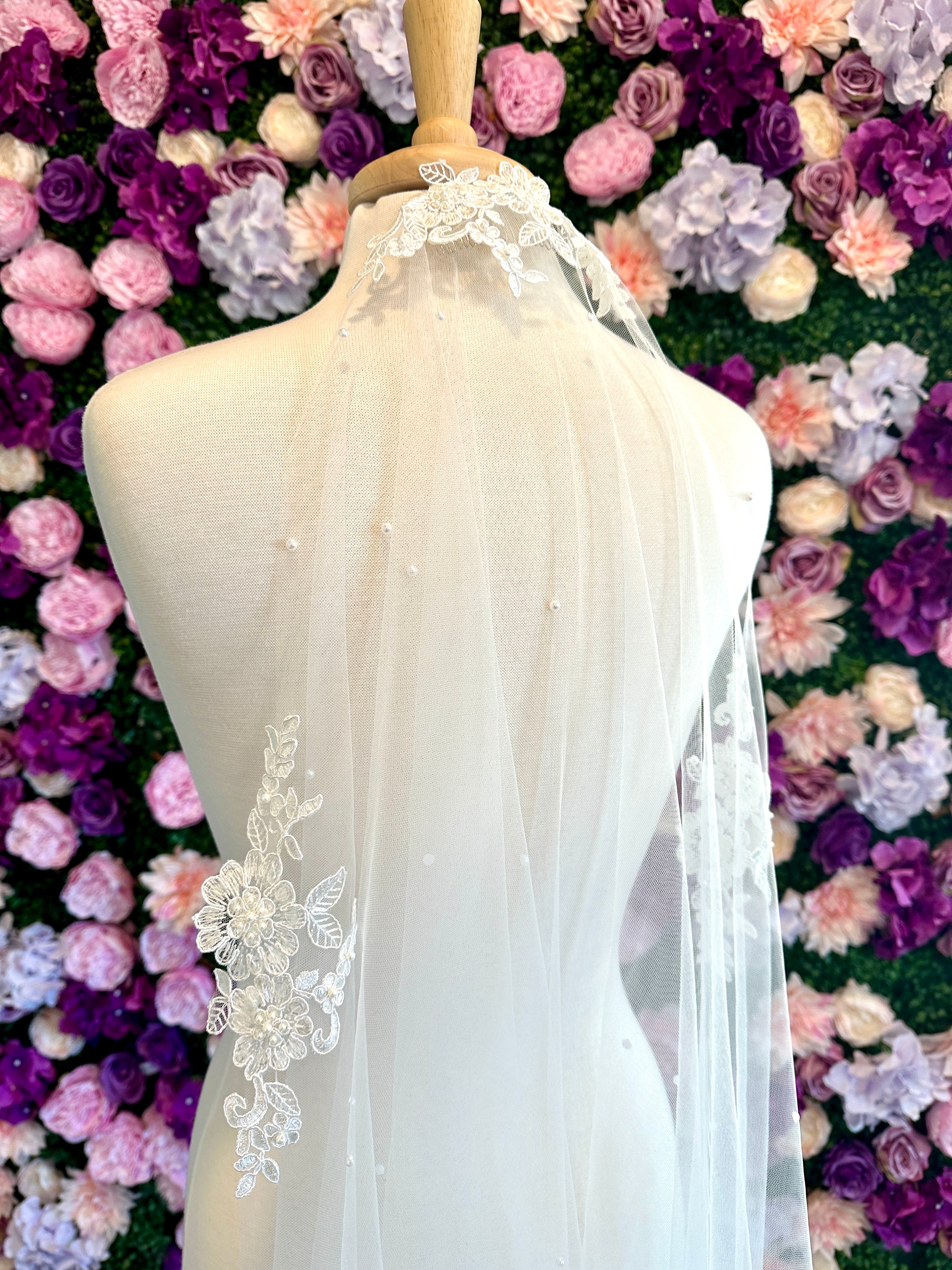 7B1AFCF7-5302-4A4E-B52D-