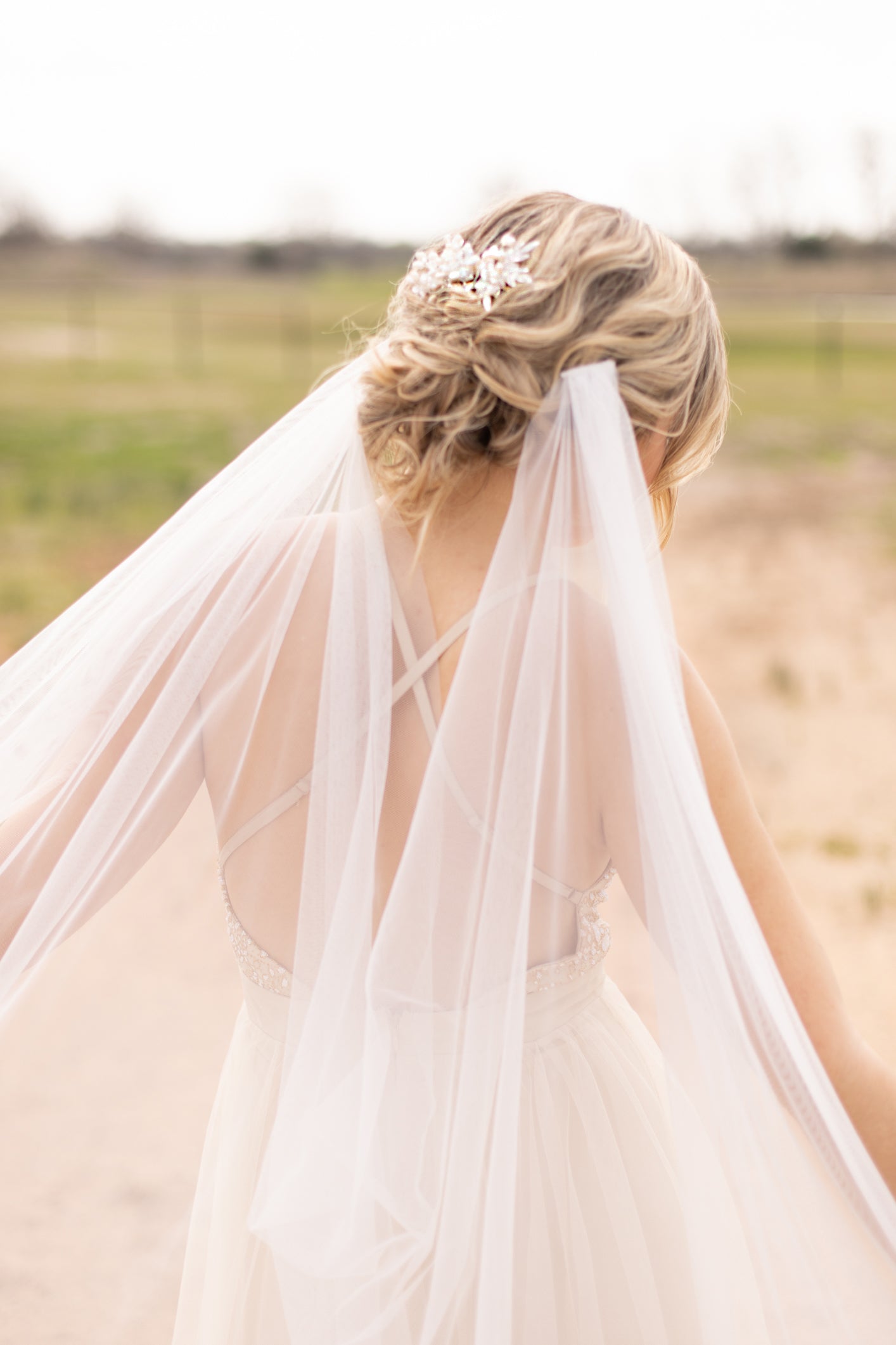 The Staci – Blanca Veils