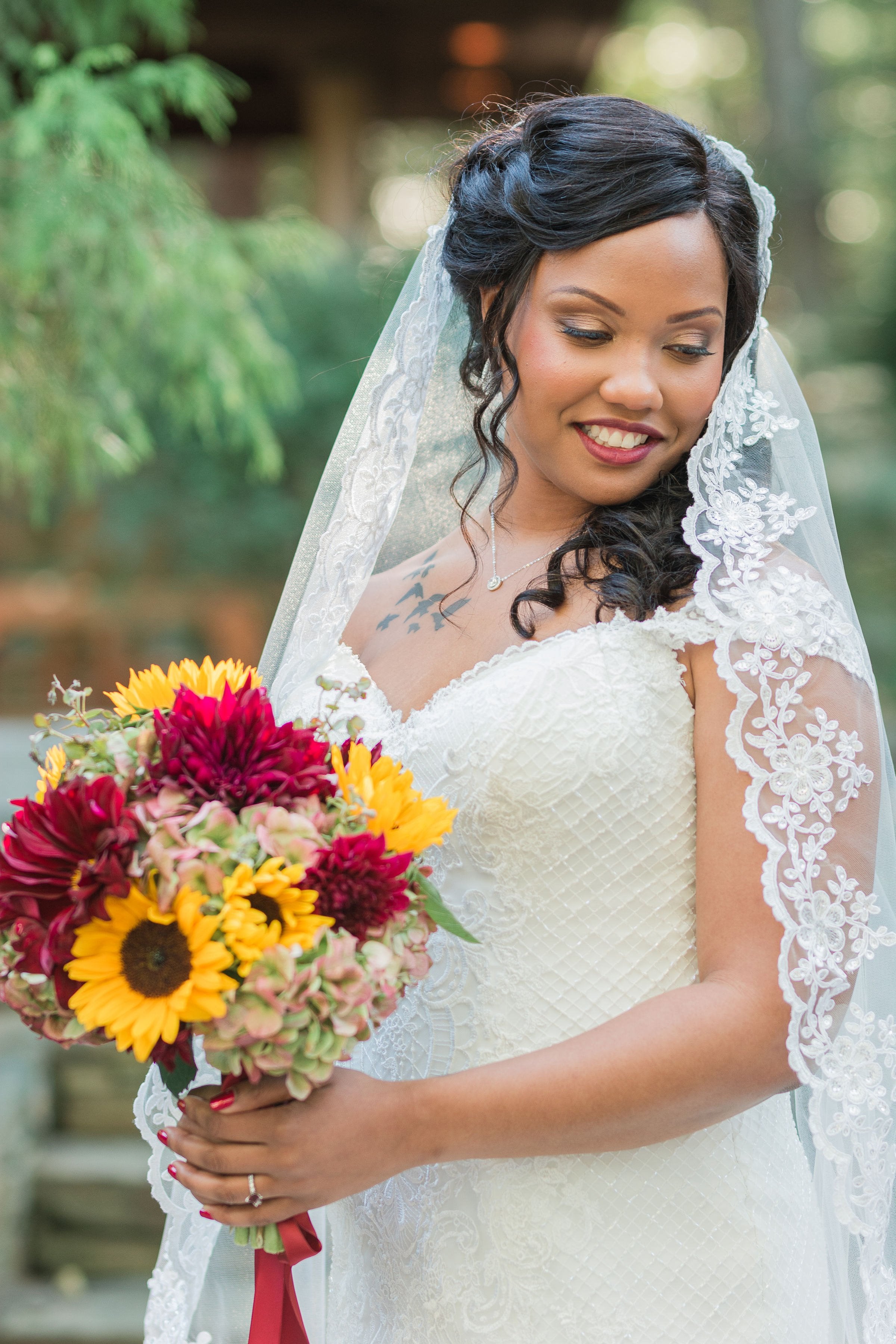 What Is a Mantilla Wedding Veil?