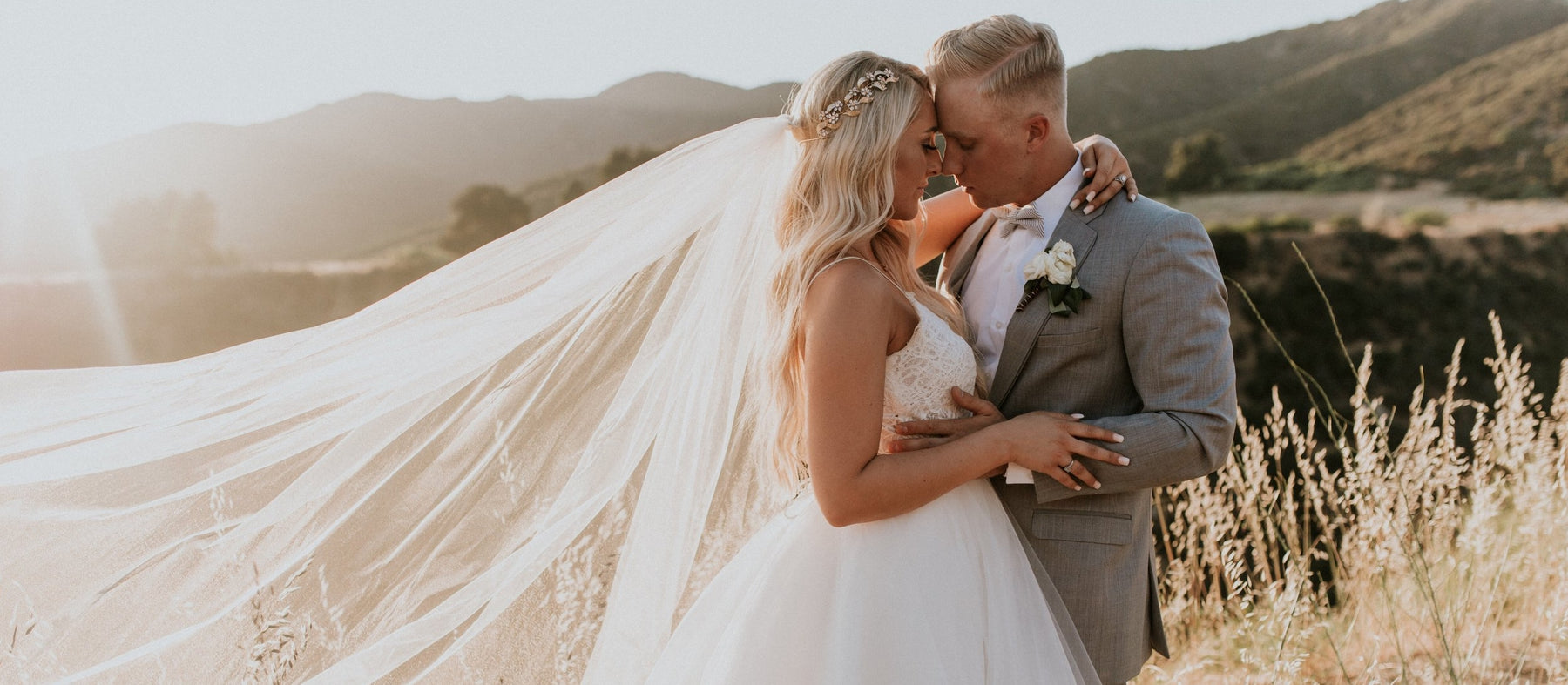 Gathered Tulle Fingertip Veil with Allover Glitter