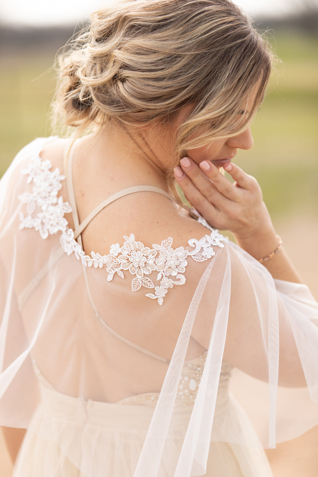 The Maison - Lace Bolero Wedding Shaw – Blanca Veils